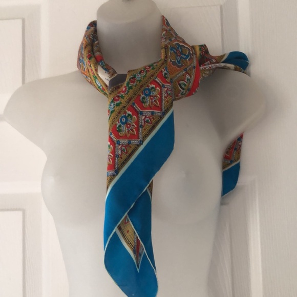 VTG Creation by Deelee  All Silk Hand rolled scarf Medallion Pattern - Picture 4 of 15